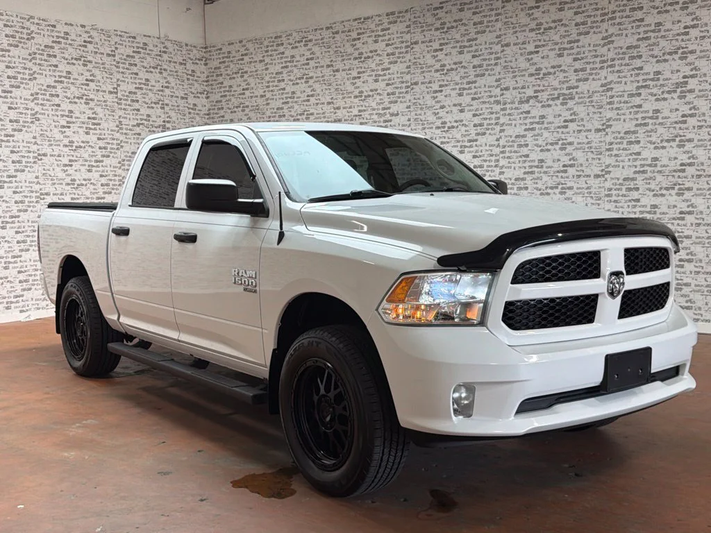 Used 2019 Bright White Clearcoat Ram Express image 1