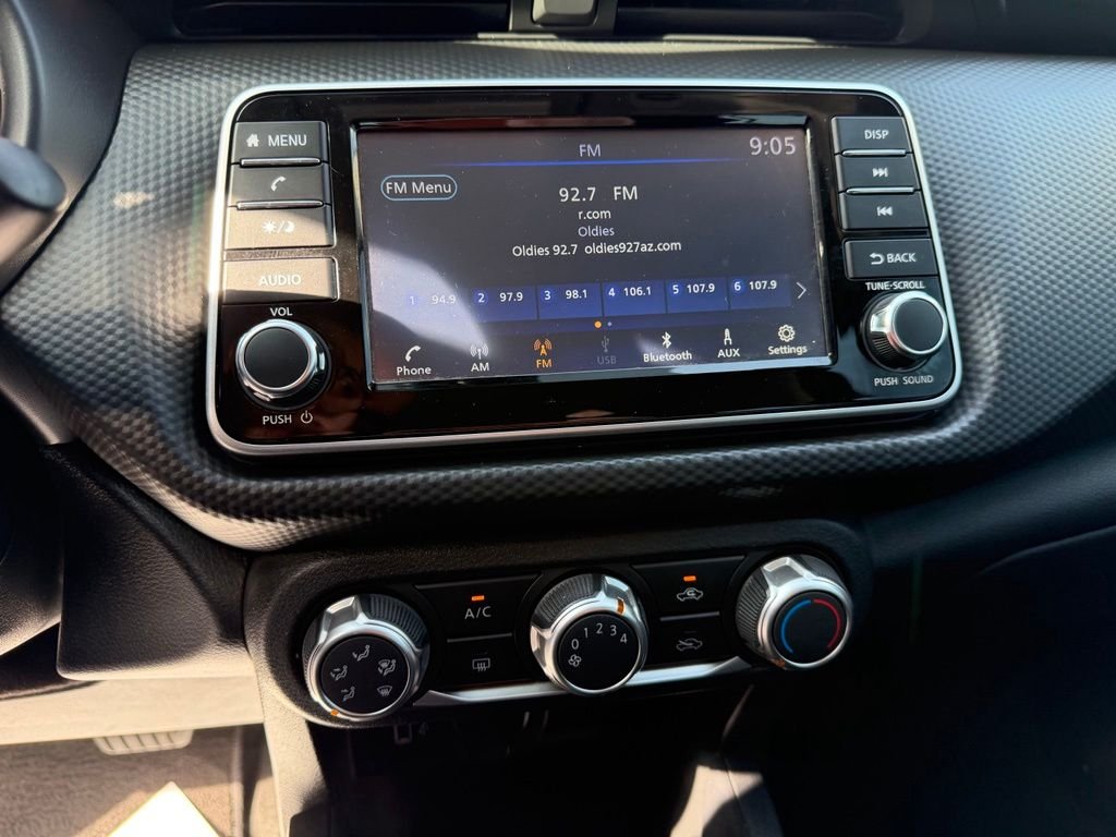 Used 2024 Gray Nissan S image 18