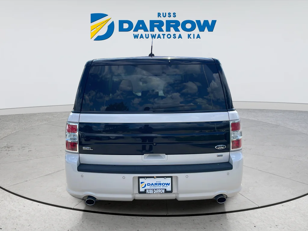 Used 2019 White Ford SEL image 4