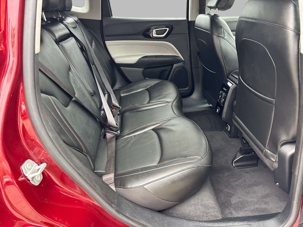 Used 2022 Red Jeep Limited image 17
