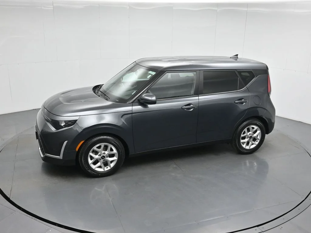 Used 2023 Gray Kia LX image 43