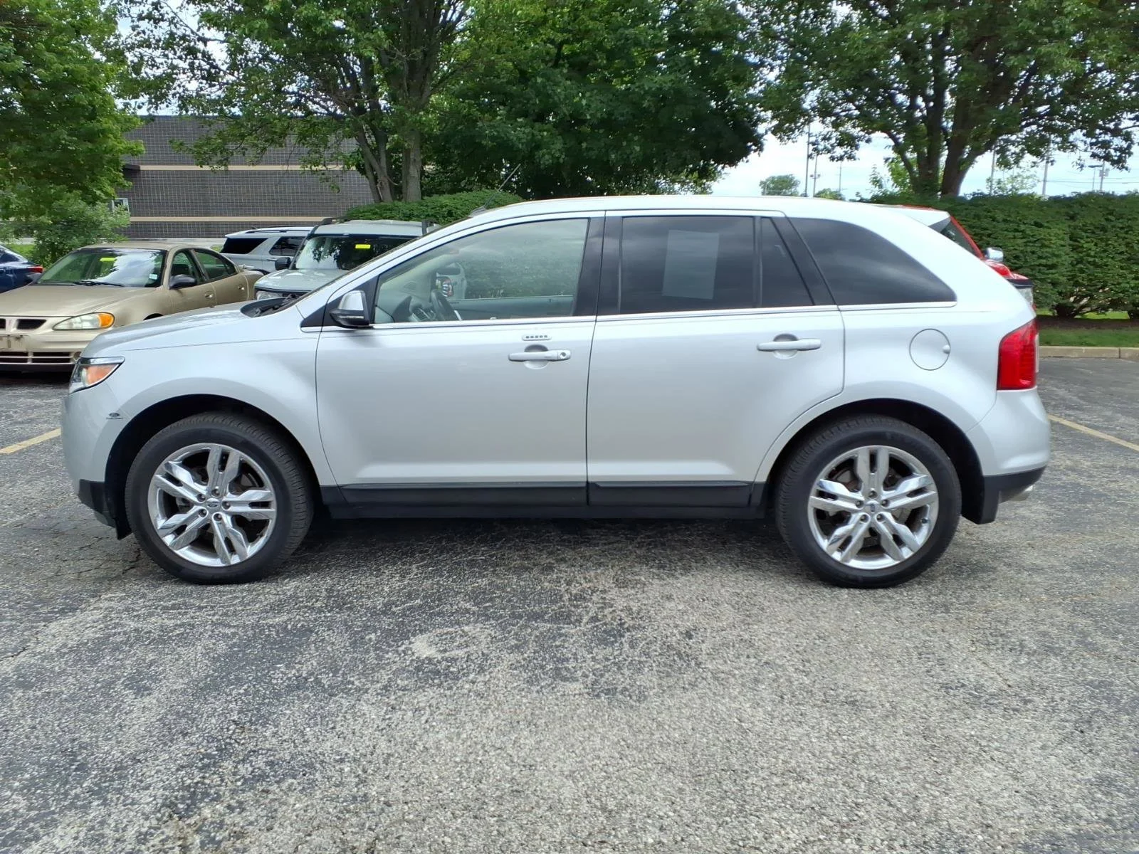Used 2013 Ingot Silver Ford Limited image 5