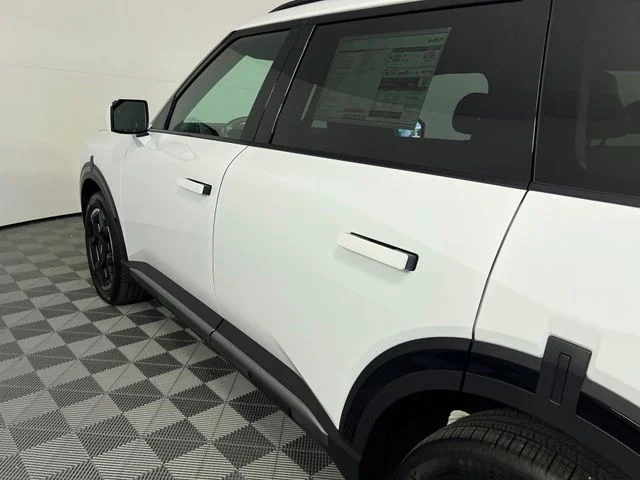 New 2027 White Kia EX image 10