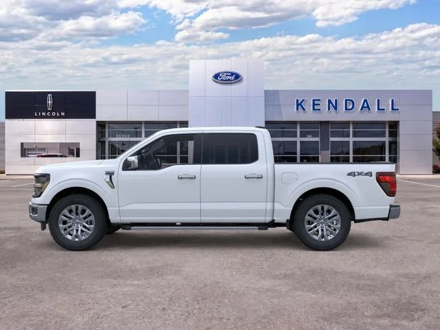 New 2026 Oxford White Ford XLT image 3