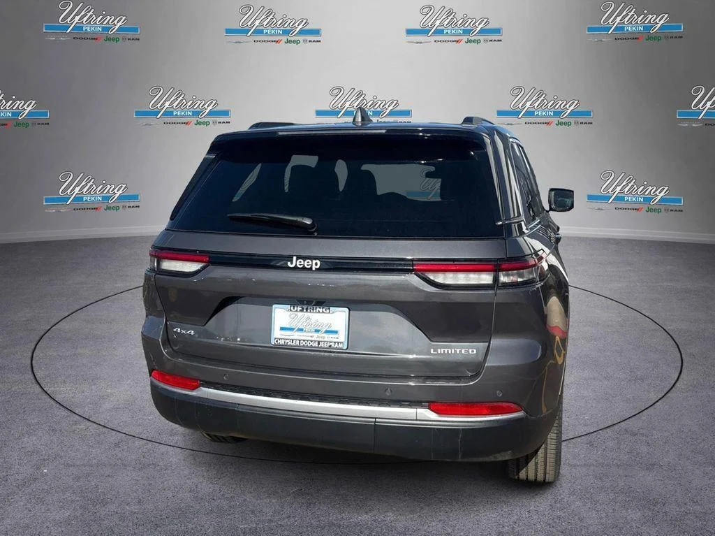New 2026 Baltic Gray Metallic Clearcoat Jeep Limited image 4