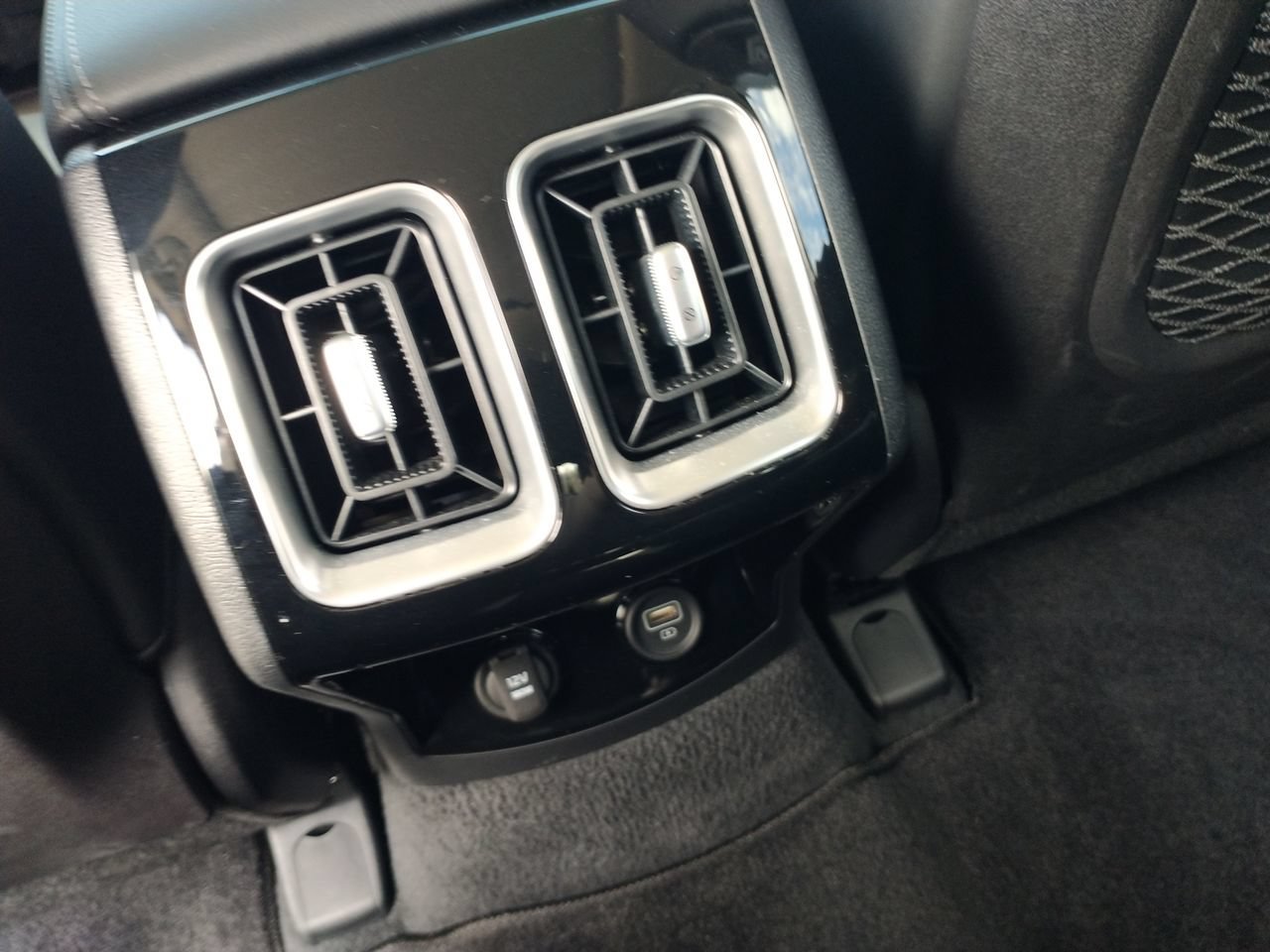 Used 2022 Ebony Black Kia SX image 13
