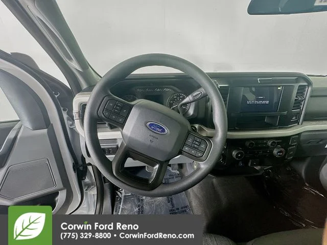 New 2026 Oxford White Ford XLT image 12