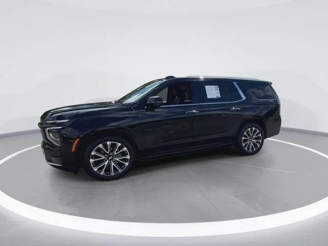 Certified Used 2025 Black Chevrolet High Country image 5