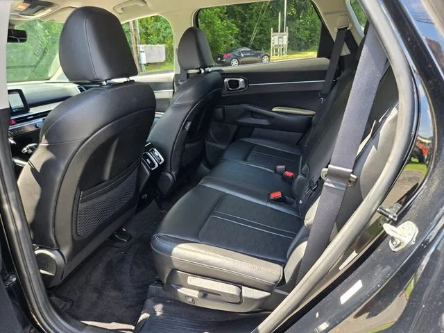 Used 2024 Black Kia S image 11