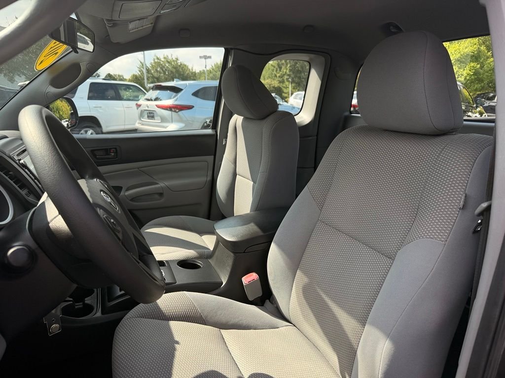 Used 2015 Gray Toyota Base image 26