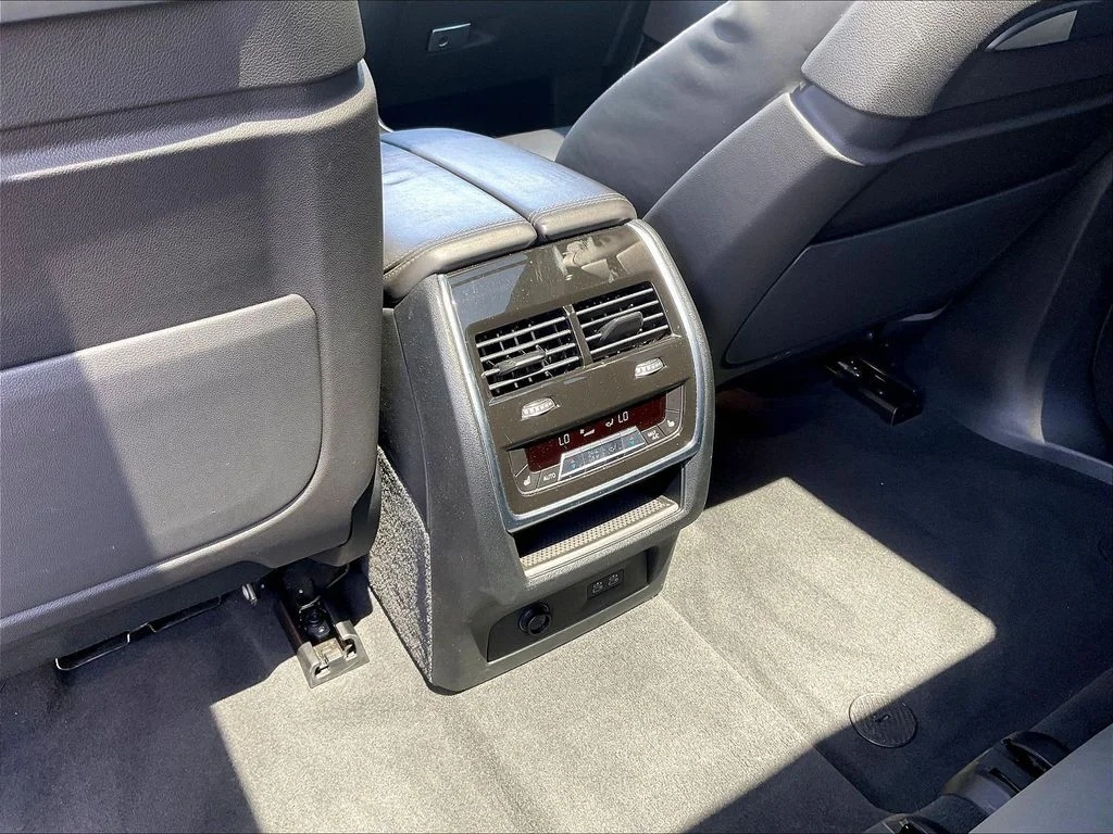 2022 BMW X7 M50i - Photo 10
