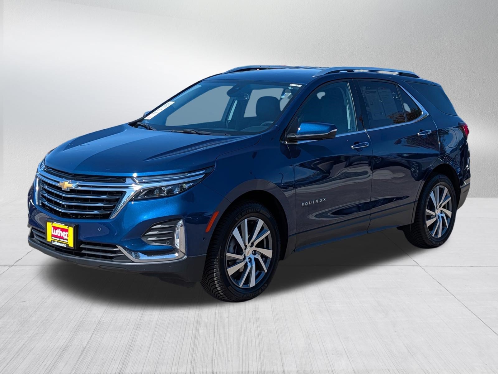 Used 2022 Blue Glow Metallic Chevrolet Premier image 3
