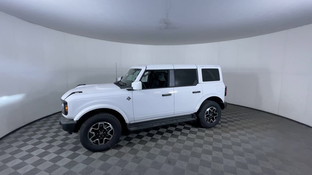 New 2026 Oxford White Ford Outer Banks image 4