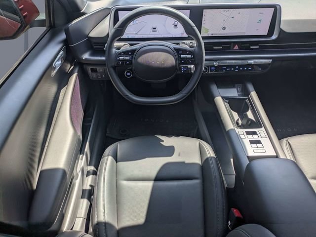 Used 2024 Red Hyundai SEL image 15