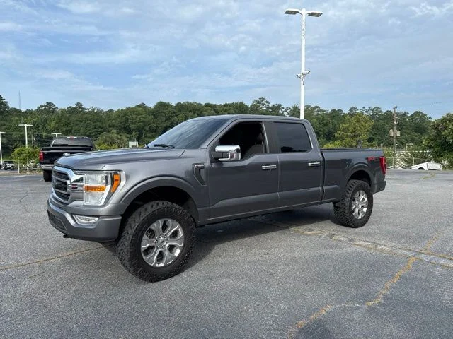 Used 2021 Gray Metallic Ford XL image 9