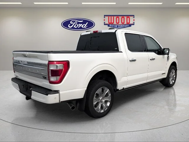 Used 2022 White Metallic Ford Platinum image 3