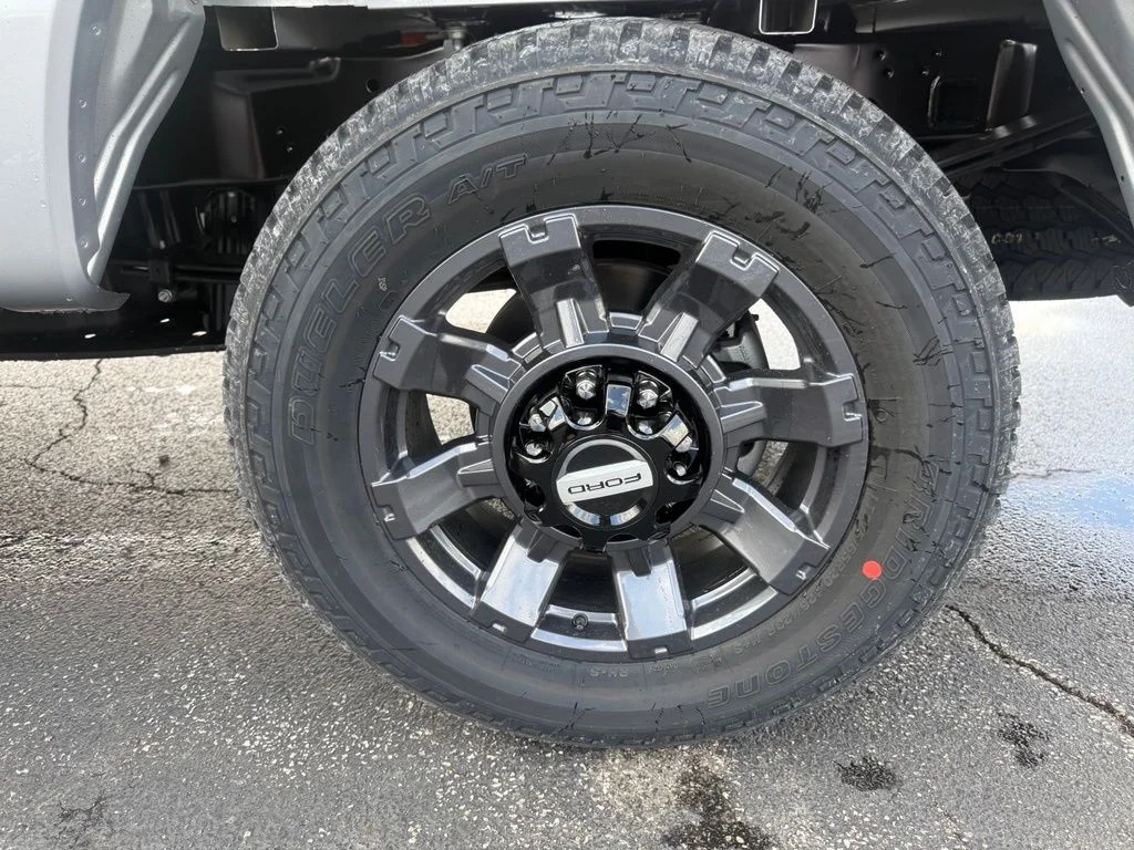 New 2027 Iconic Silver Metallic Ford F-250® XL image 38