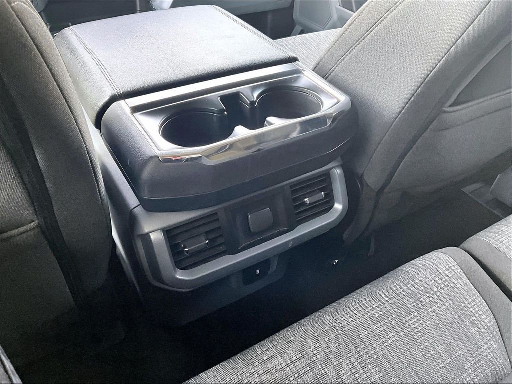 Used 2023 Silver Ford XLT image 15