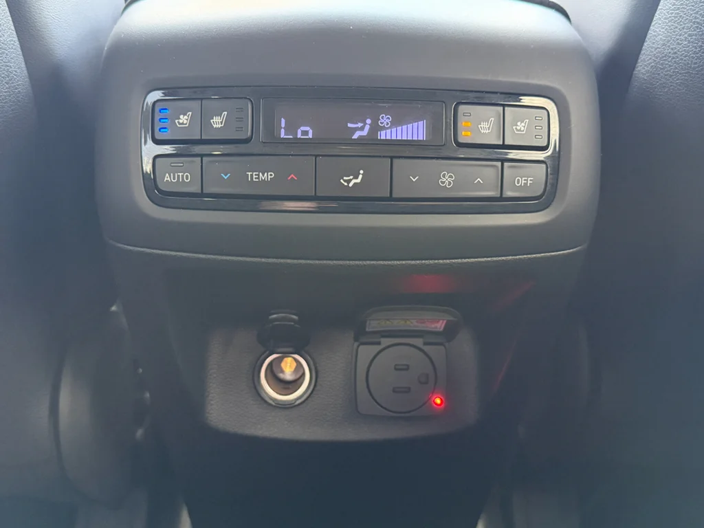 Used 2021 Becketts Black Hyundai Limited image 27