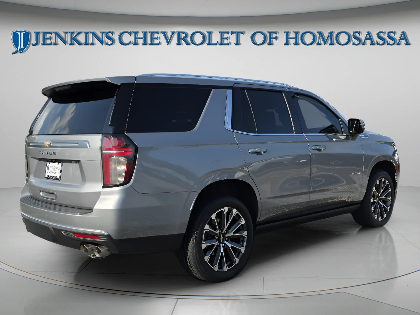 Used 2024 Sterling Gray Metallic Chevrolet High Country image 5