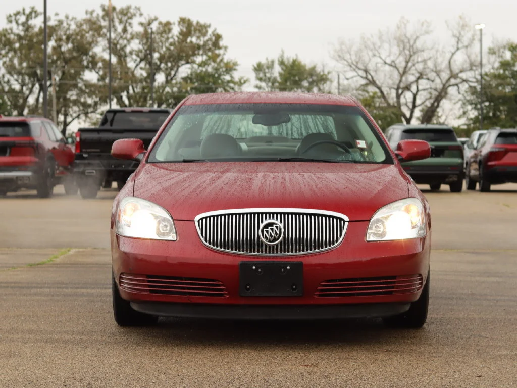 Used 2008 Buick Lucerne CXL with VIN 1G4HD57238U140085 for sale in Pekin, IL