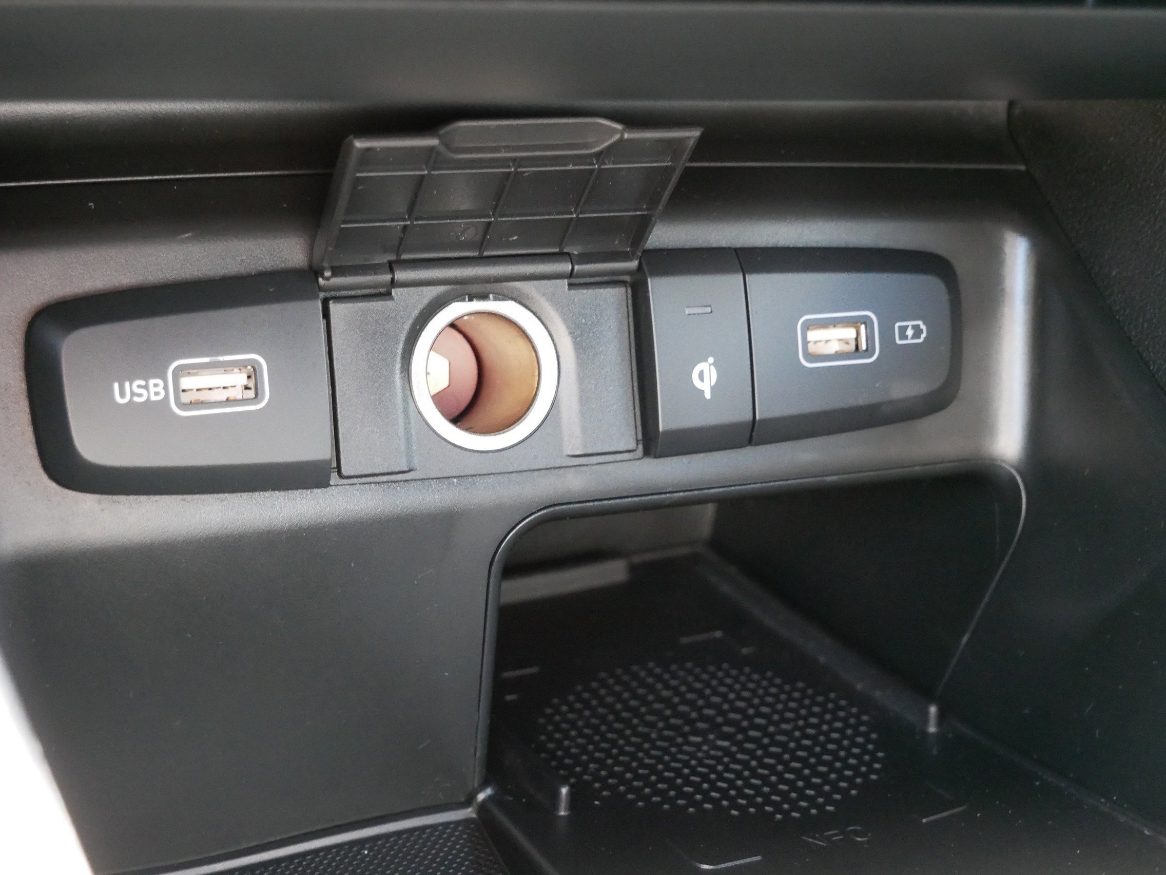 Certified Used 2024 Sage Gray Hyundai XRT image 24