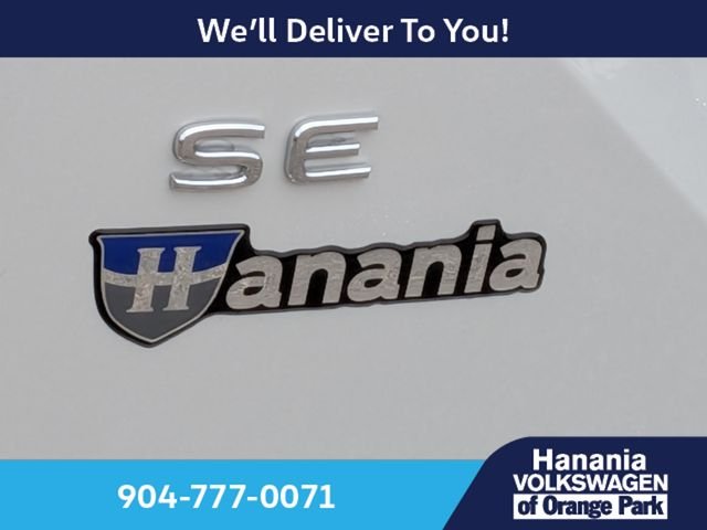 New 2026 White Volkswagen 2.0T SE w/Technology image 11