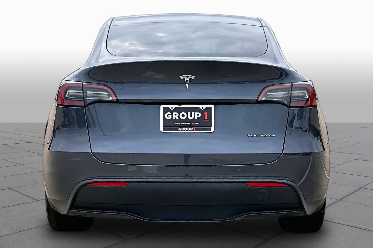 Used 2023 Deep Blue Metallic Tesla Long Range image 4