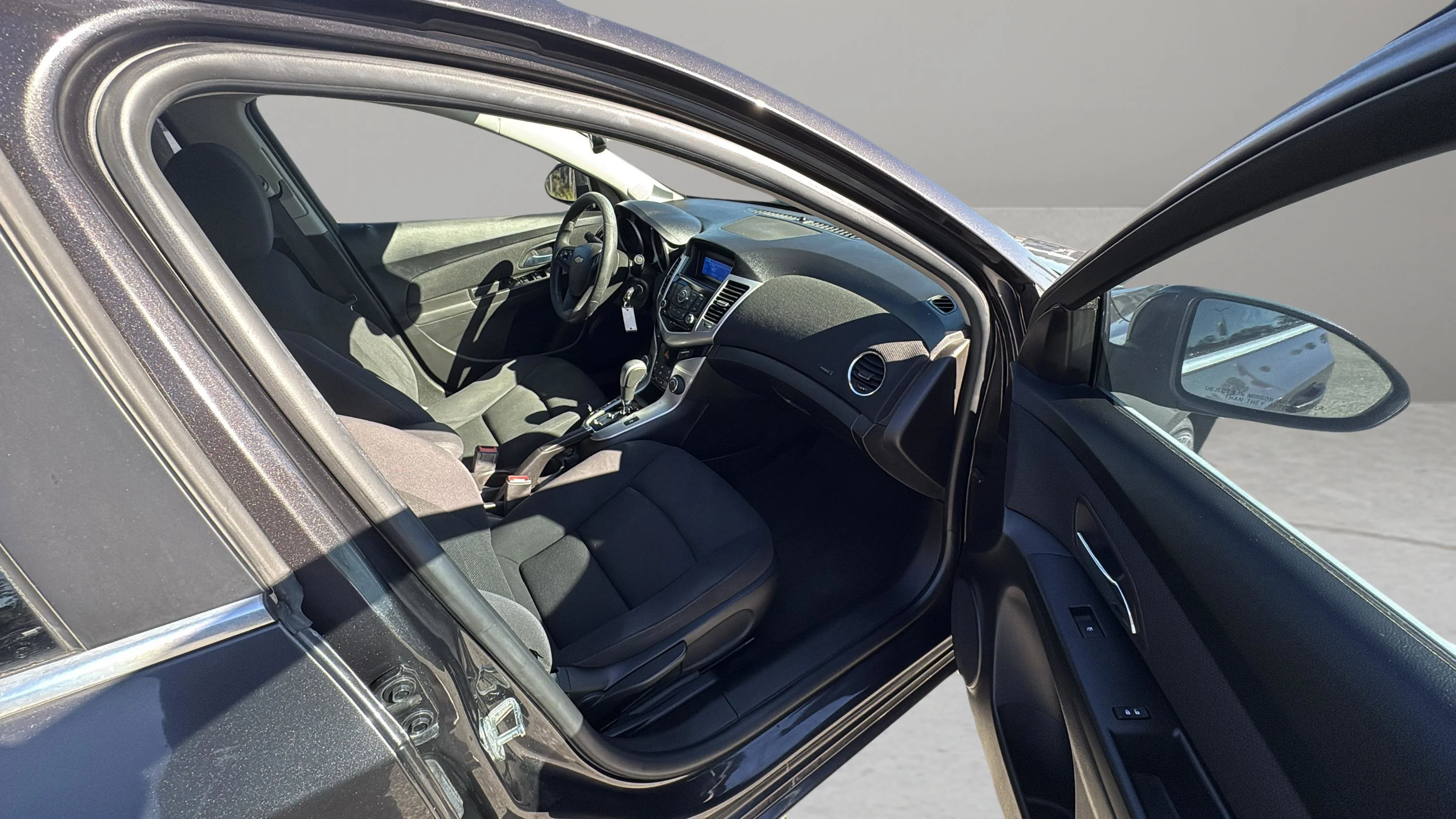 Used 2015 Tungsten Metallic Chevrolet LT image 16