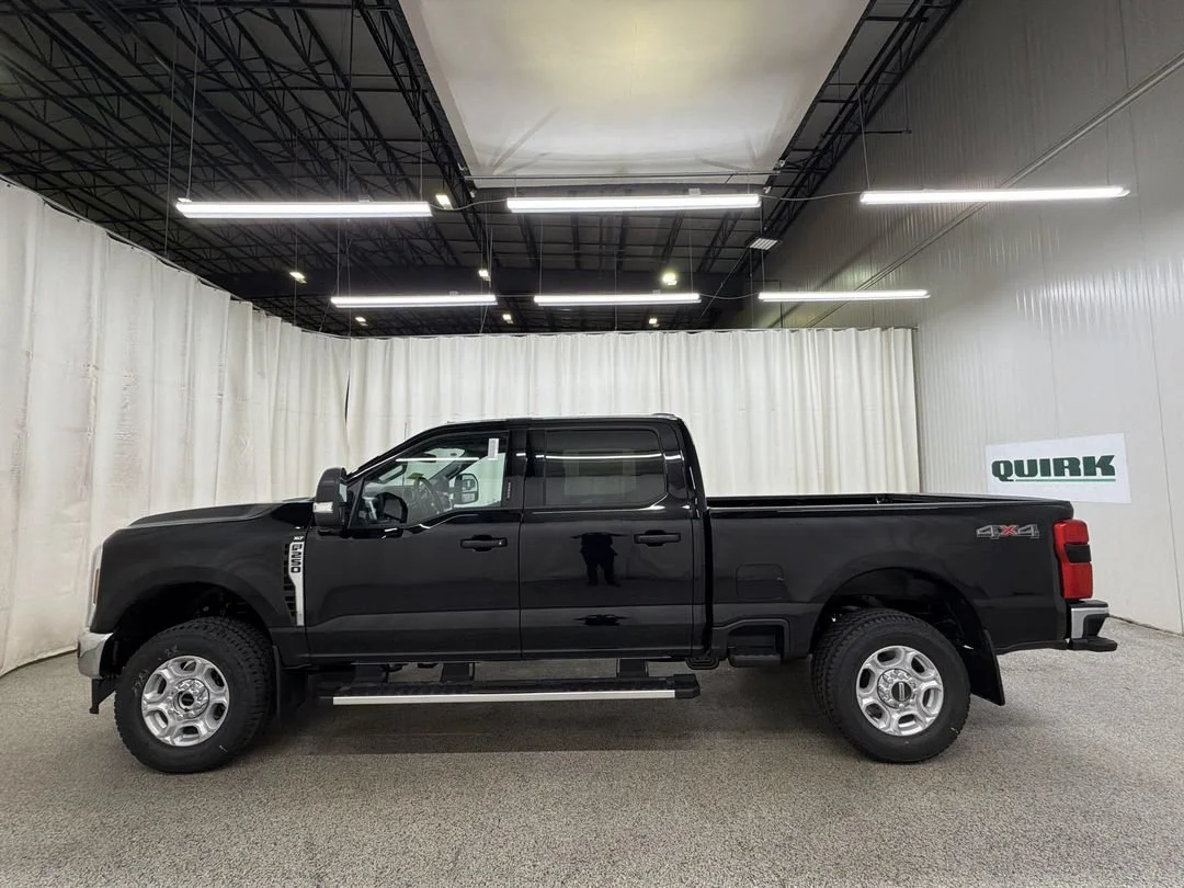 New 2026 Agate Black Metallic Ford F-250® XLT image 6