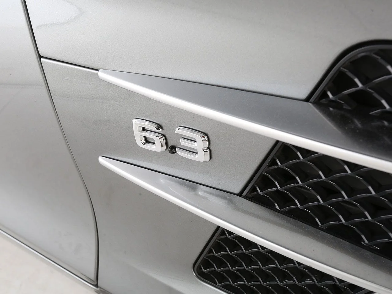 Used 2012 Silver Mercedes-Benz Base image 15