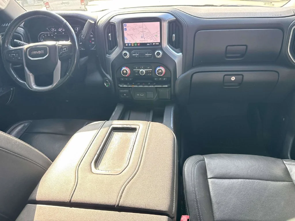 Used 2019 Black GMC SLT image 27