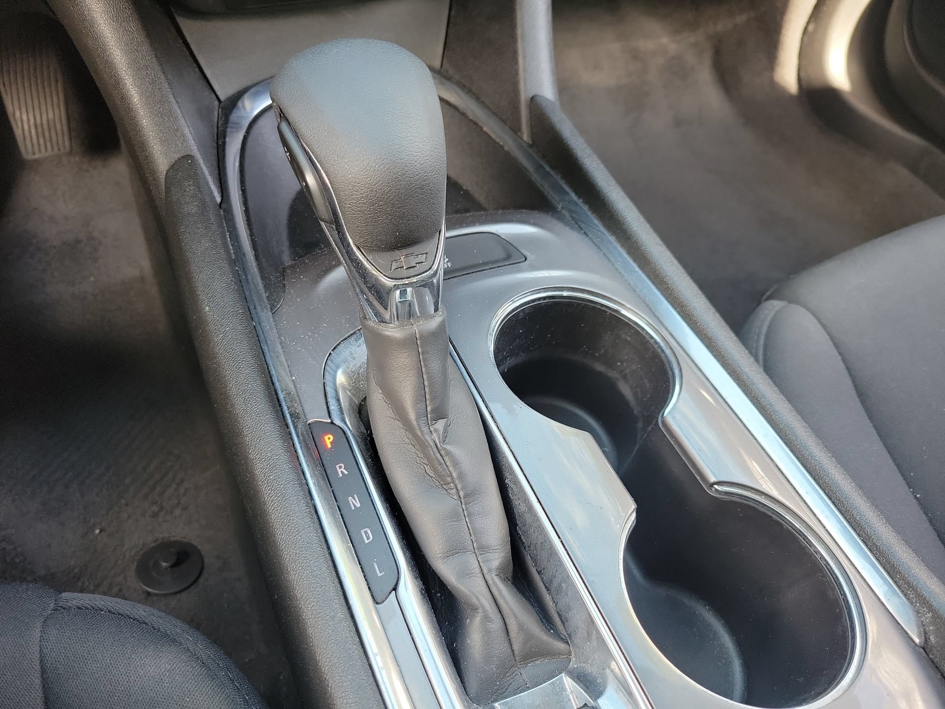 Used 2023 Dark Ash Metallic Chevrolet LT image 27