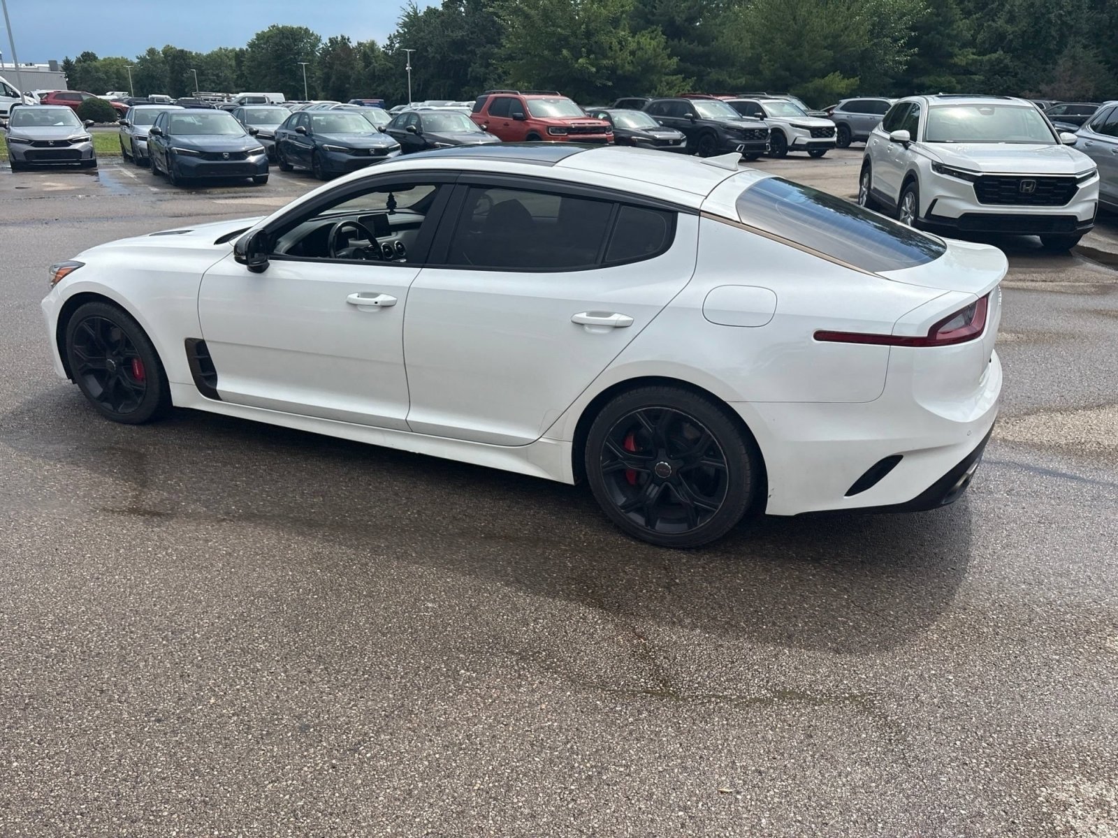 Used 2018 Snow White Pearl Kia GT2 image 9