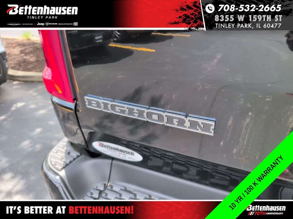 New 2026 Diamond Black Crystal Pearl-Coat Exterior Paint RAM Big Horn/Lone Star image 9