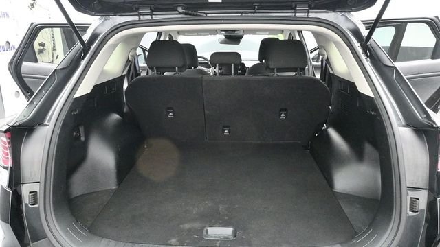 Used 2023 Black Kia LX image 13