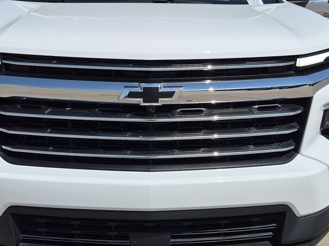 2025 Chevrolet Traverse LT - Photo 11