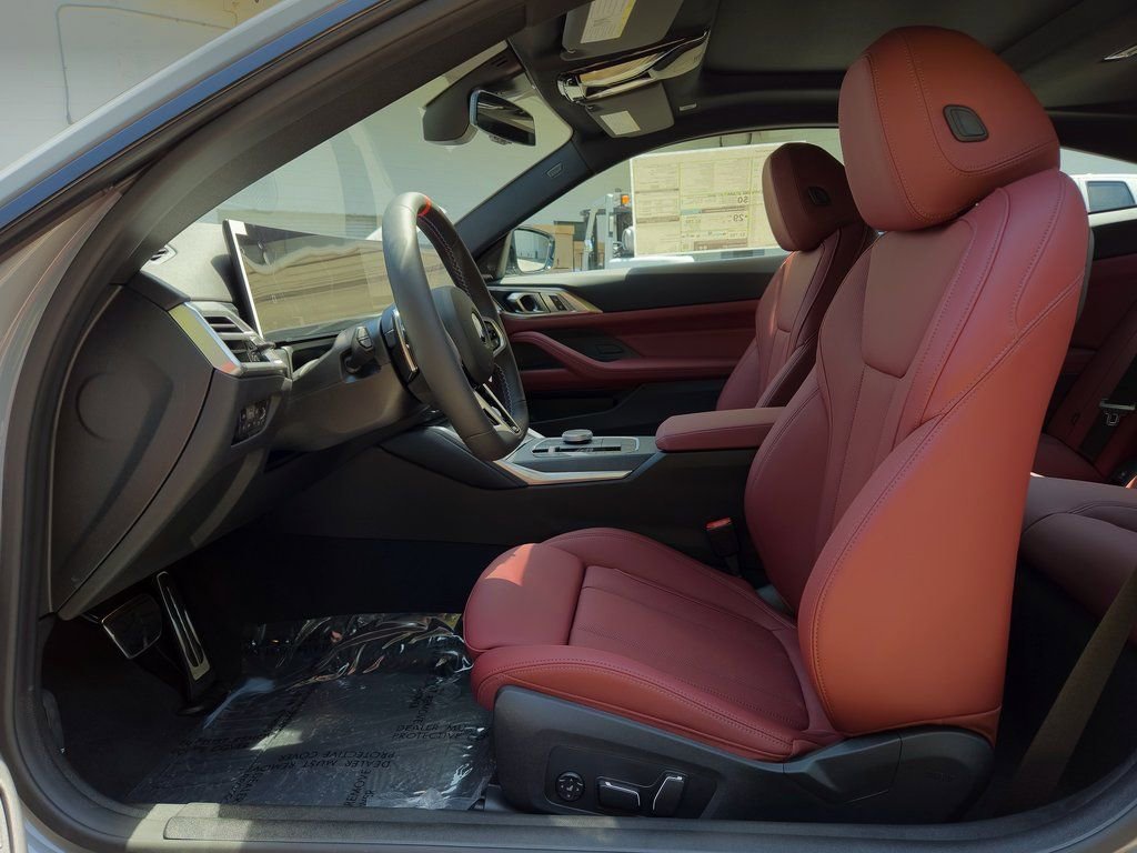 2026 BMW 4 Series M440i - Photo 10