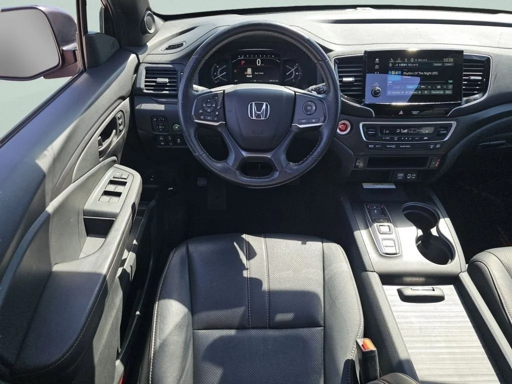 Used 2023 Radiant Red Metallic II Honda TrailSport image 4