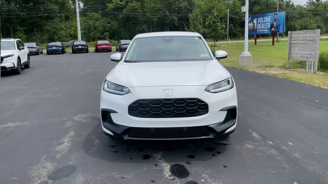 2026 Honda HR-V LX photo 3