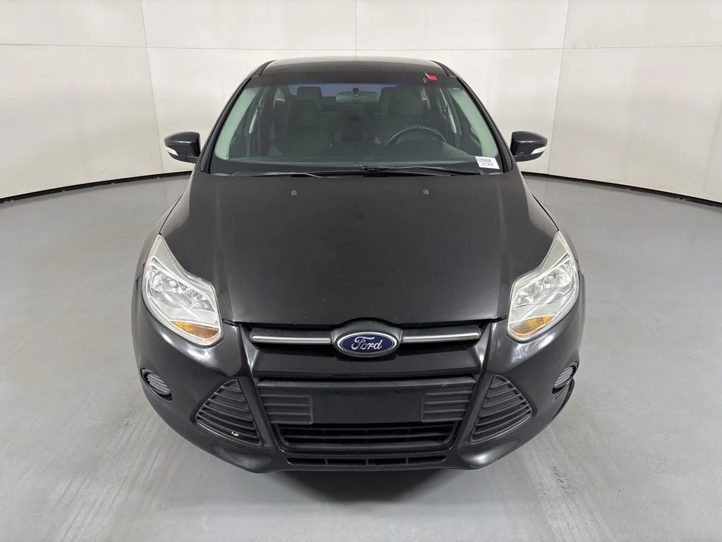 Used 2014 Black Ford SE image 3