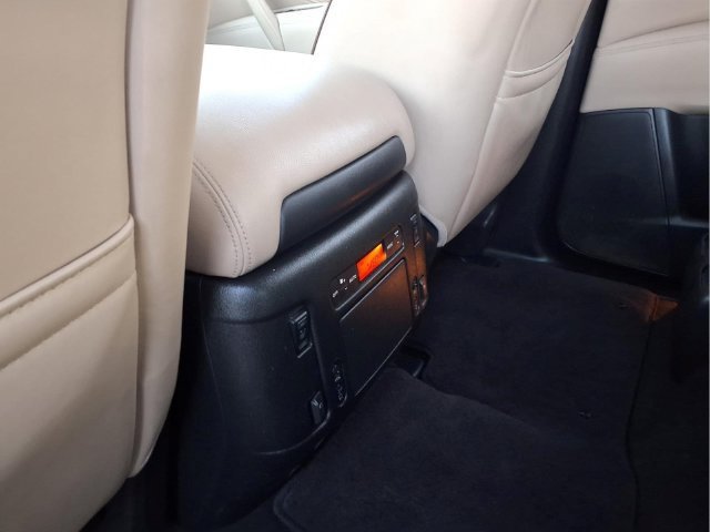 Used 2018 Blue Nissan Platinum image 28
