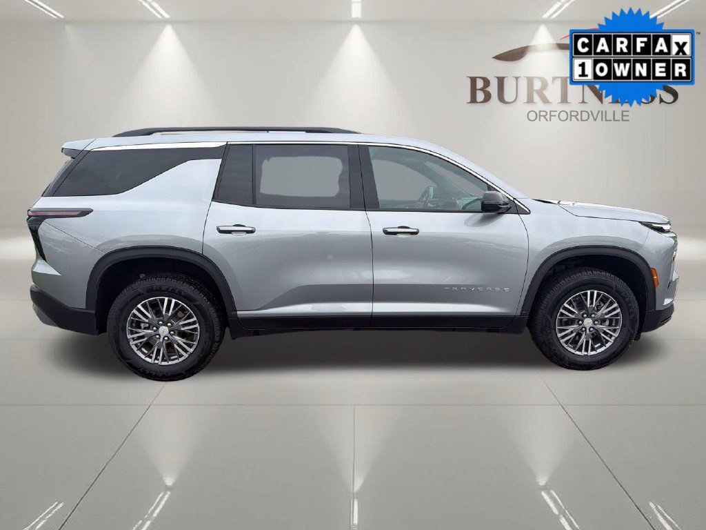 Used 2026 Sterling Gray Metallic Chevrolet AWD LT image 9