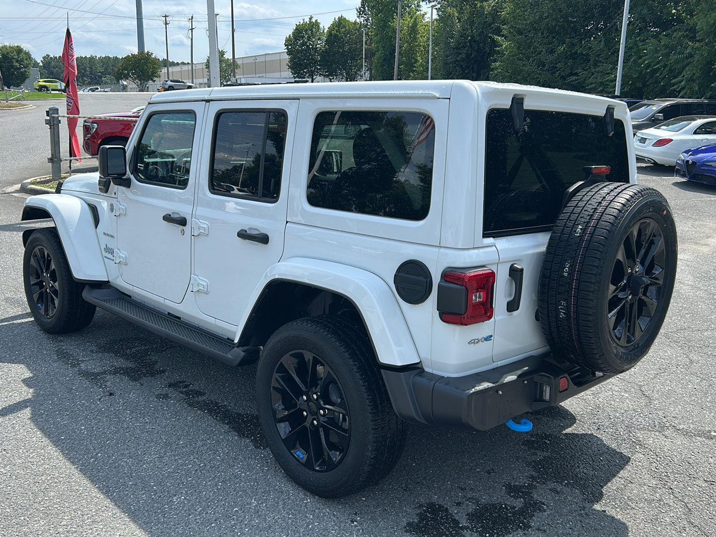 Used 2023 Bright White Clearcoat Jeep Sahara image 3