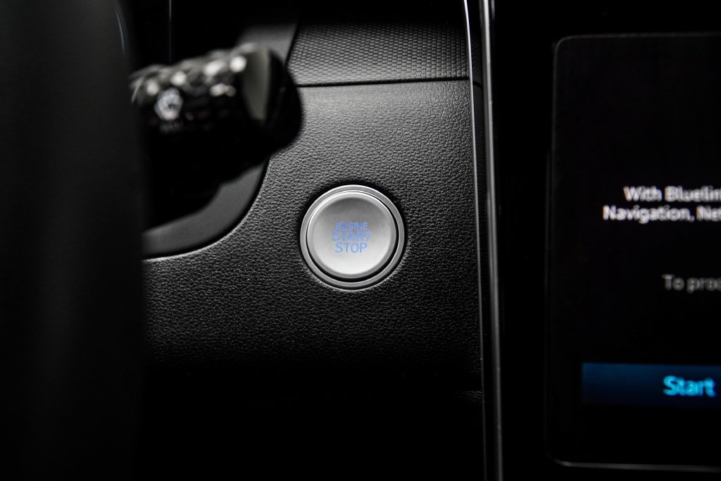 Used 2024 Blue Hyundai SEL image 24