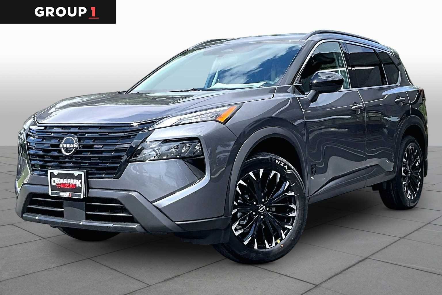 2026 Nissan Rogue Dark Armor's photo