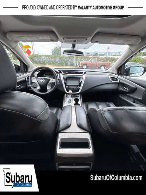Used 2015 Silver Nissan SL image 16