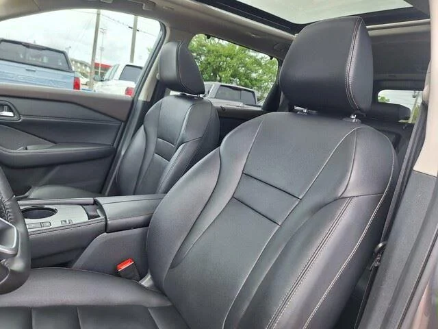 2023 Nissan Rogue SL - Photo 11