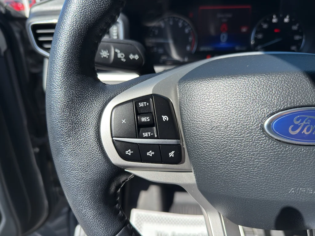 2022 Ford Explorer XLT - Photo 19