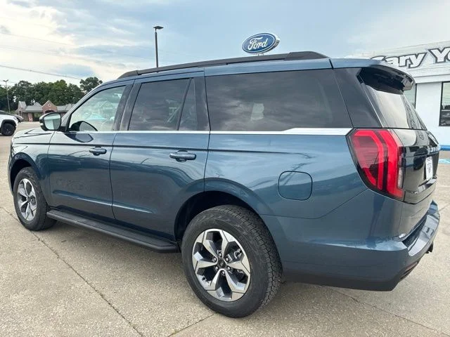 New 2027 Nocturnal Blue Metallic Ford Active image 3